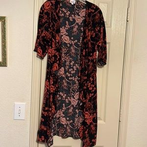 Daphne overlay by Lularoe.  Size small.  New, never worn.